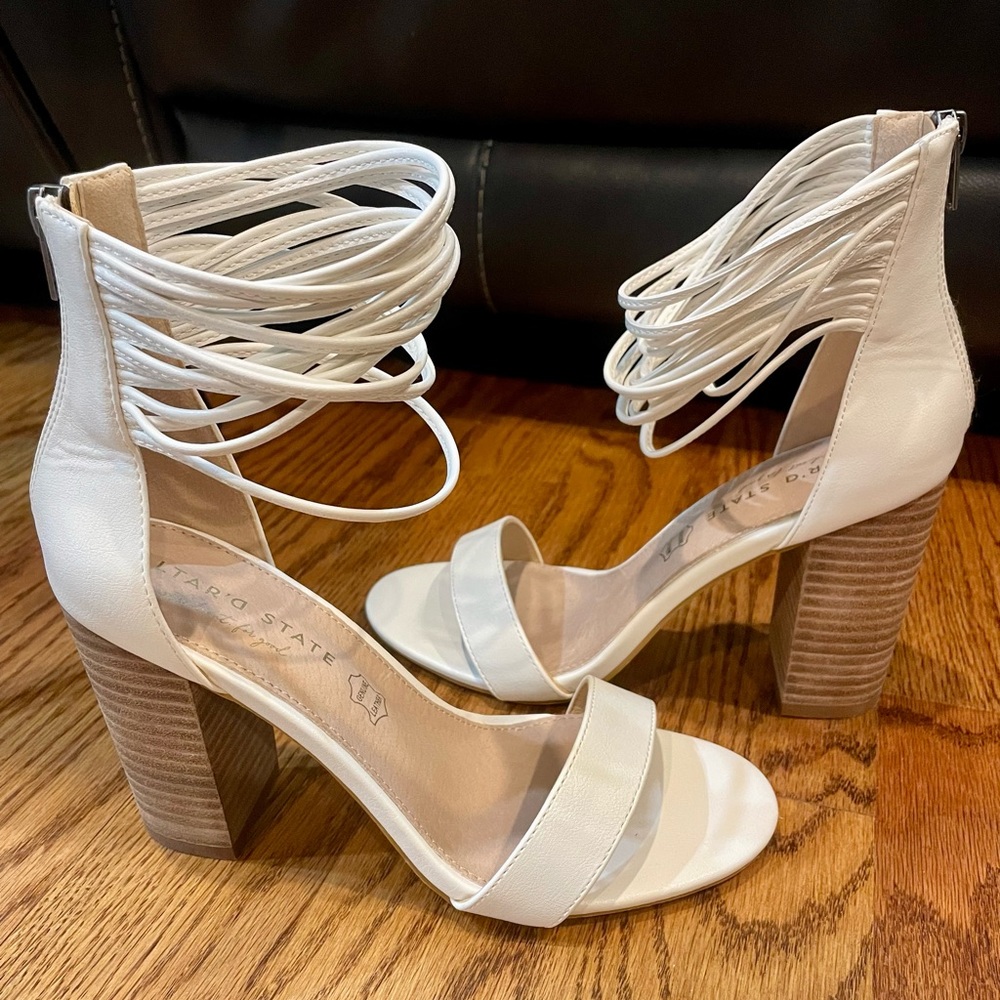 ‼️SOLD‼️ Cream/White Strappy Block Heels by Altar'd State - size 8